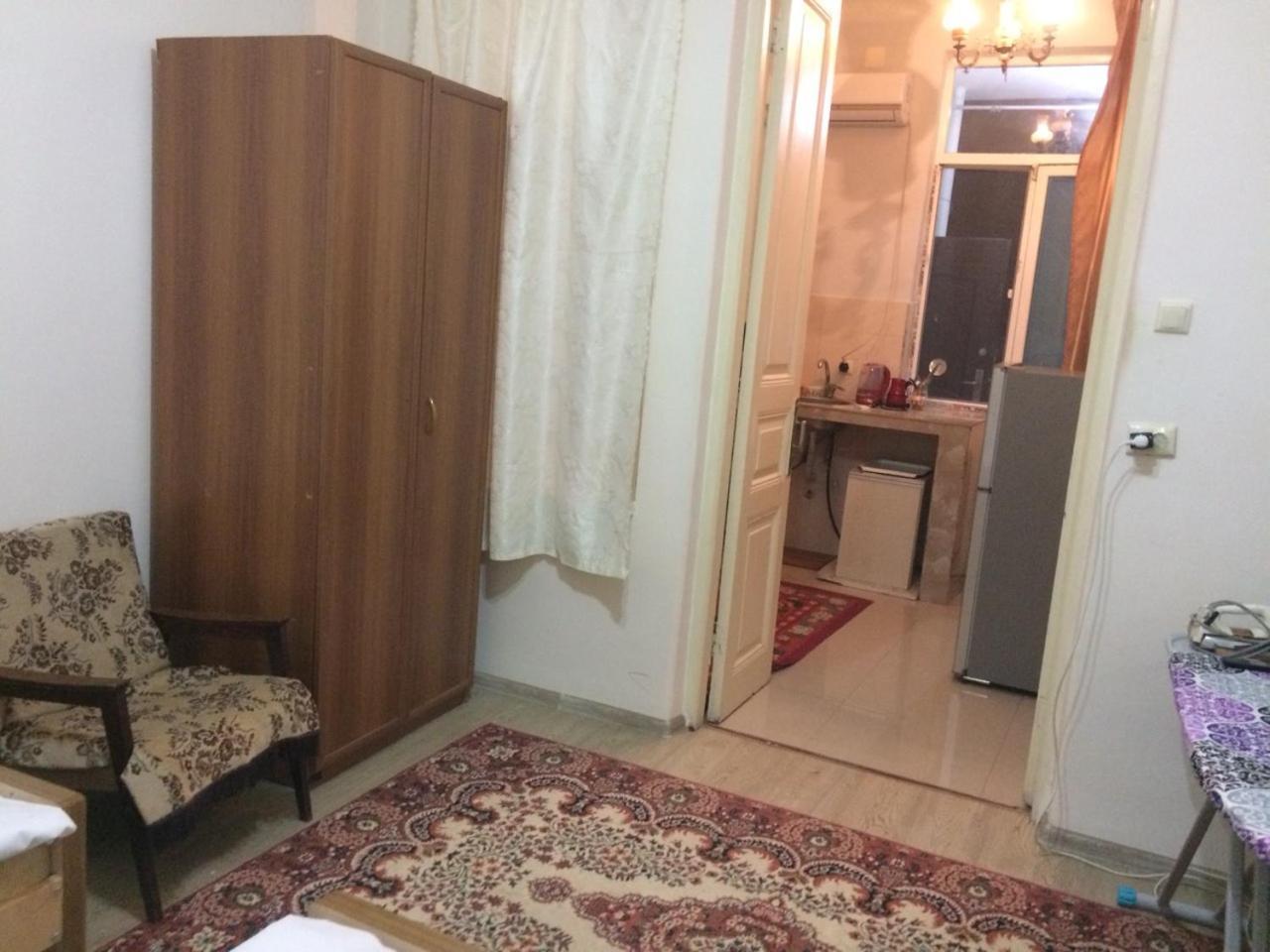Batumi Guesthouse 28A Eksteriør billede